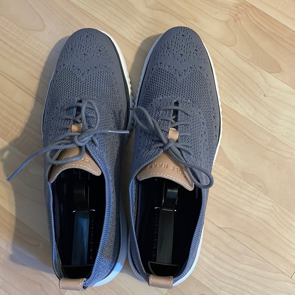 Cole Haan  ZeroGrand 9 1/2 medium shoes